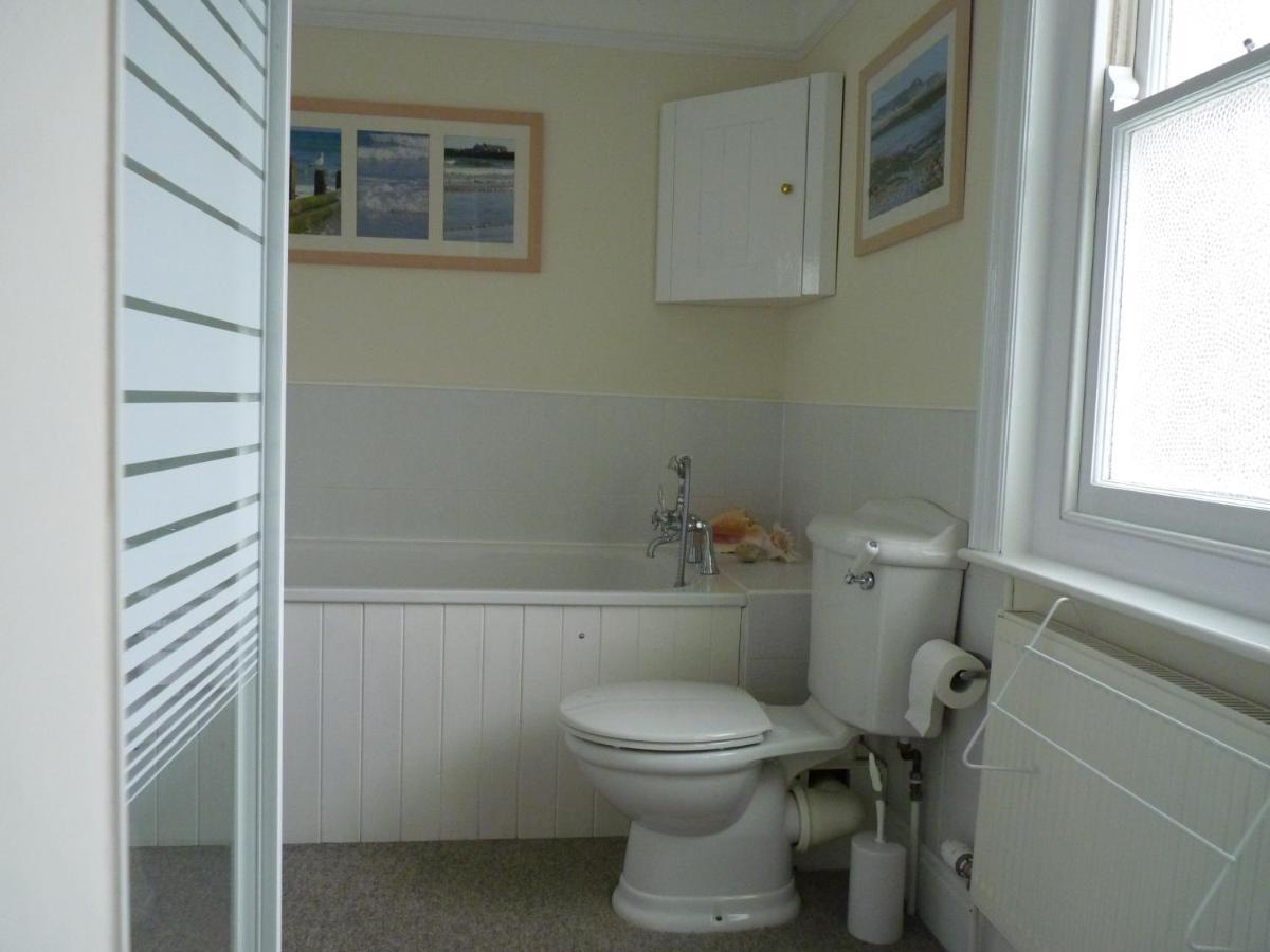 Westley B&B Uplyme Exteriör bild