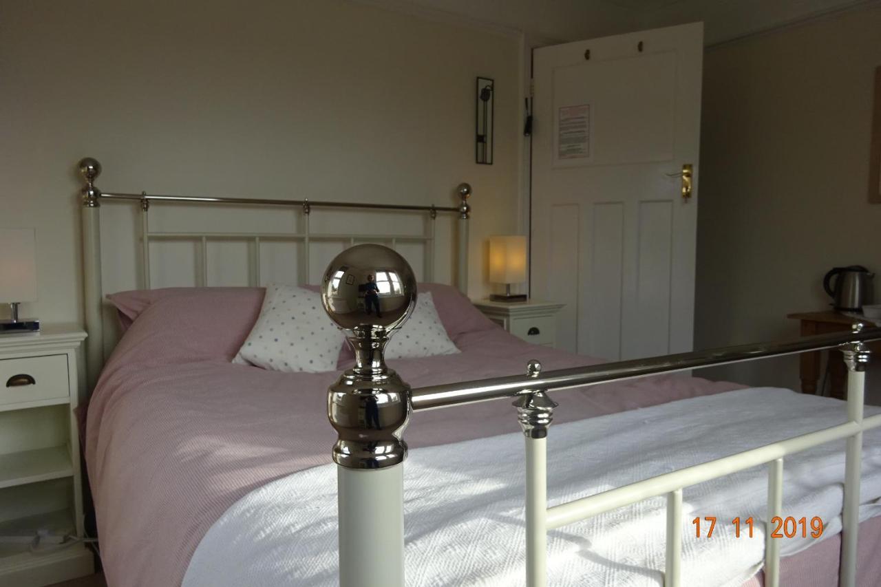 Westley B&B Uplyme Exteriör bild